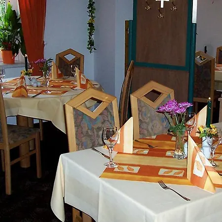 Lindengarten 3*